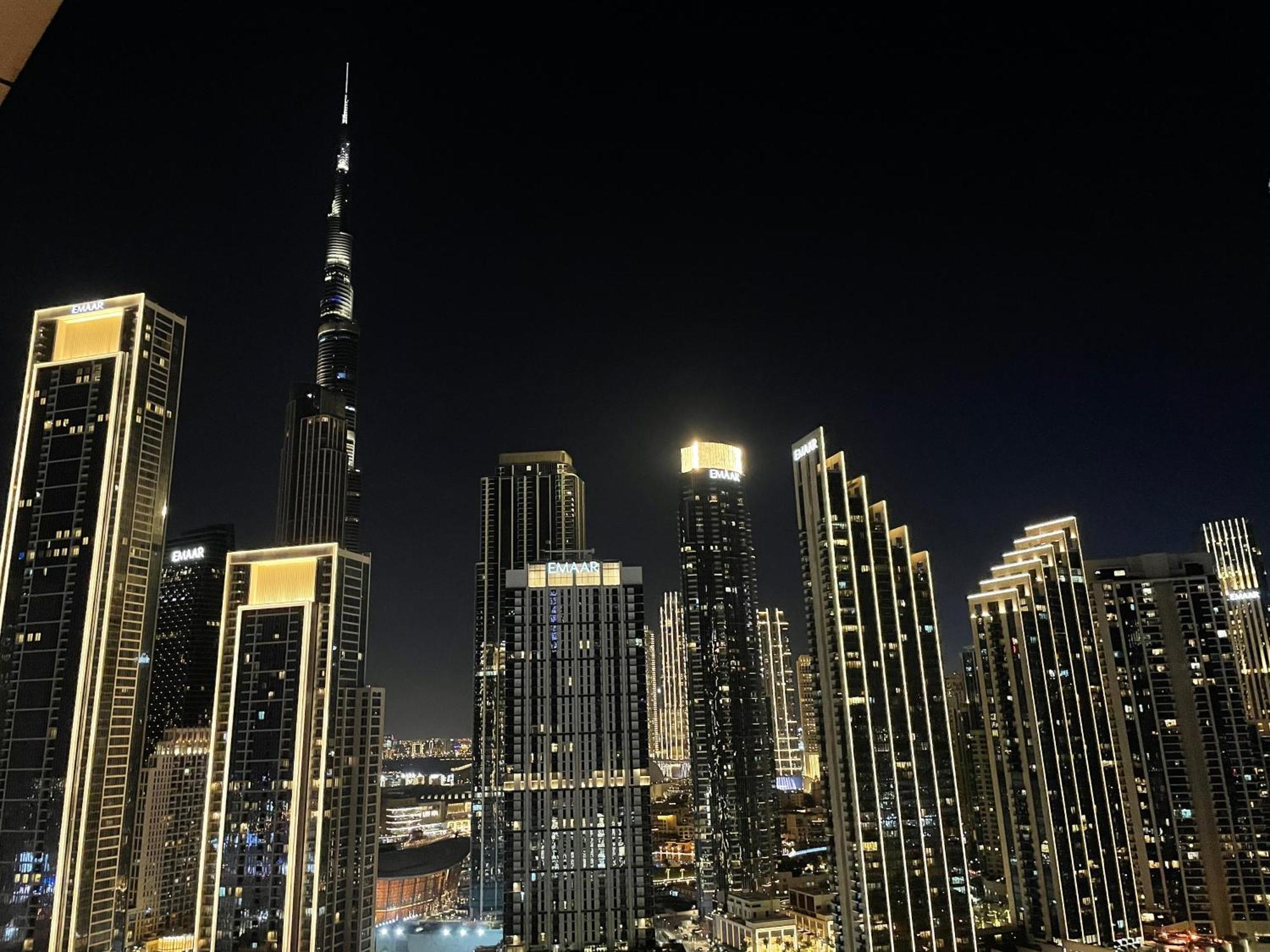 Appartamento Burj Khalifa Views 2Br With Infinity Pool Downtown Dubai Esterno foto