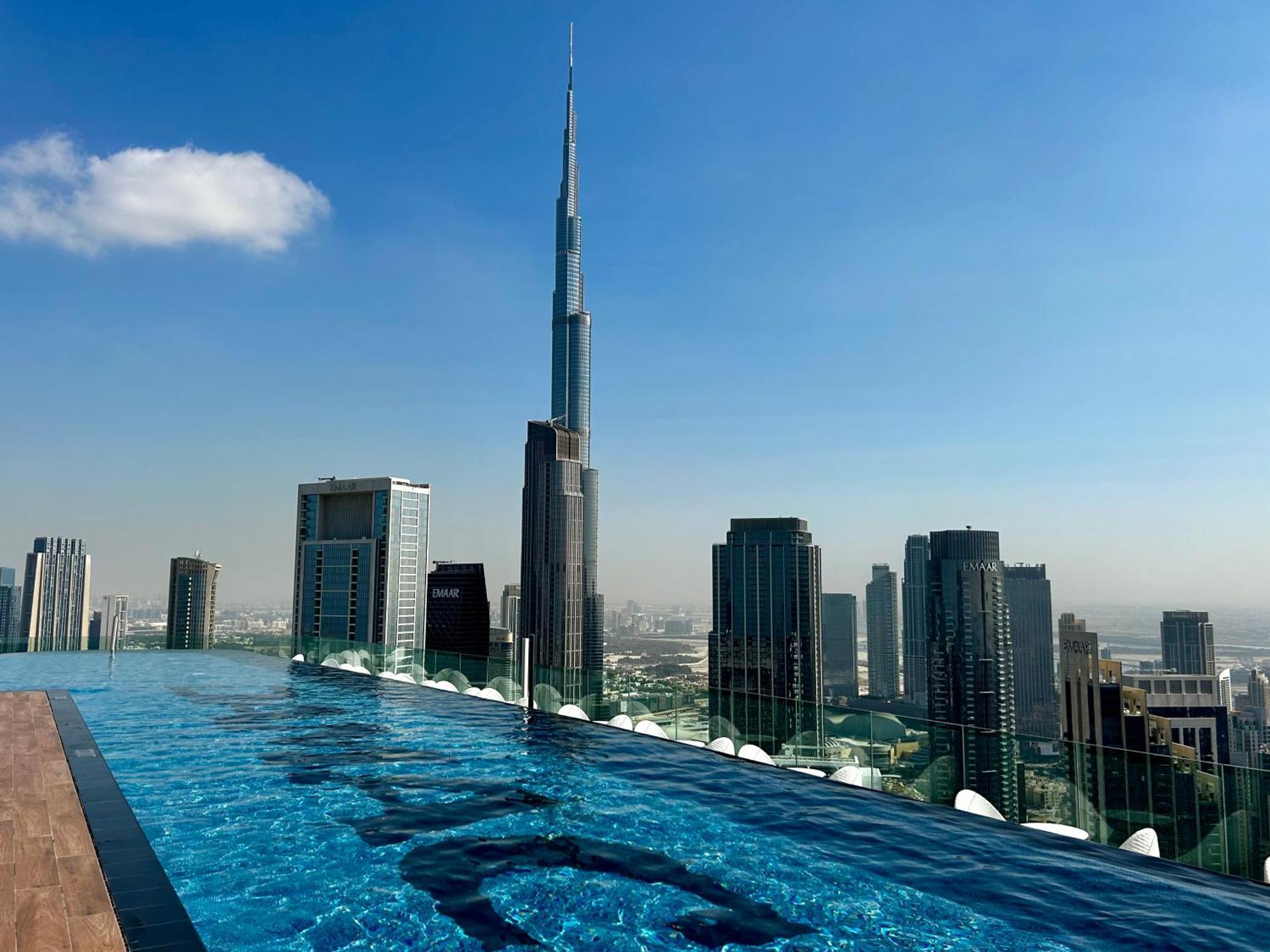 Appartamento Burj Khalifa Views 2Br With Infinity Pool Downtown Dubai Esterno foto